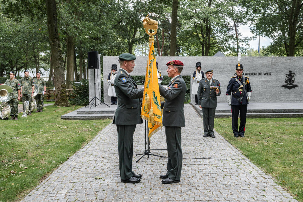  COMMANDO-OVERDRACHT