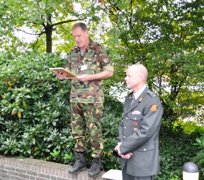 Rood erekoord voor Adjudant Harm Verhoeven - Regiment Genietroepen